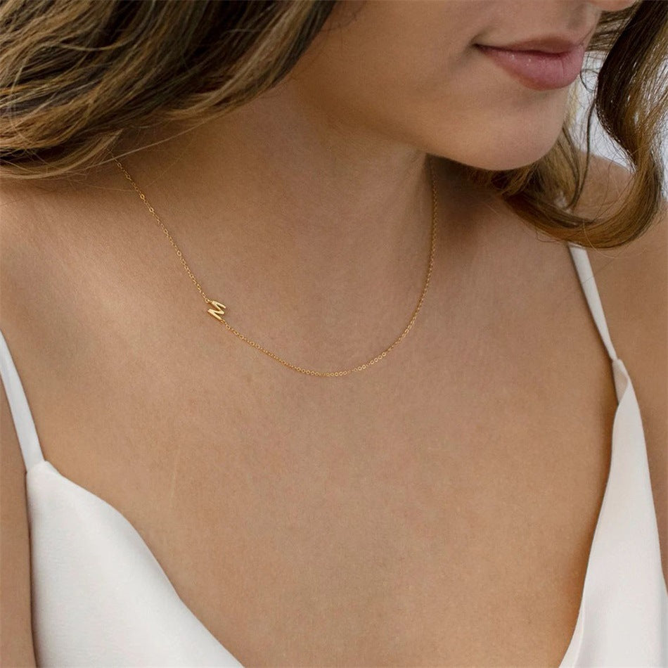 Collier personnalisé avec lettres en bloc
