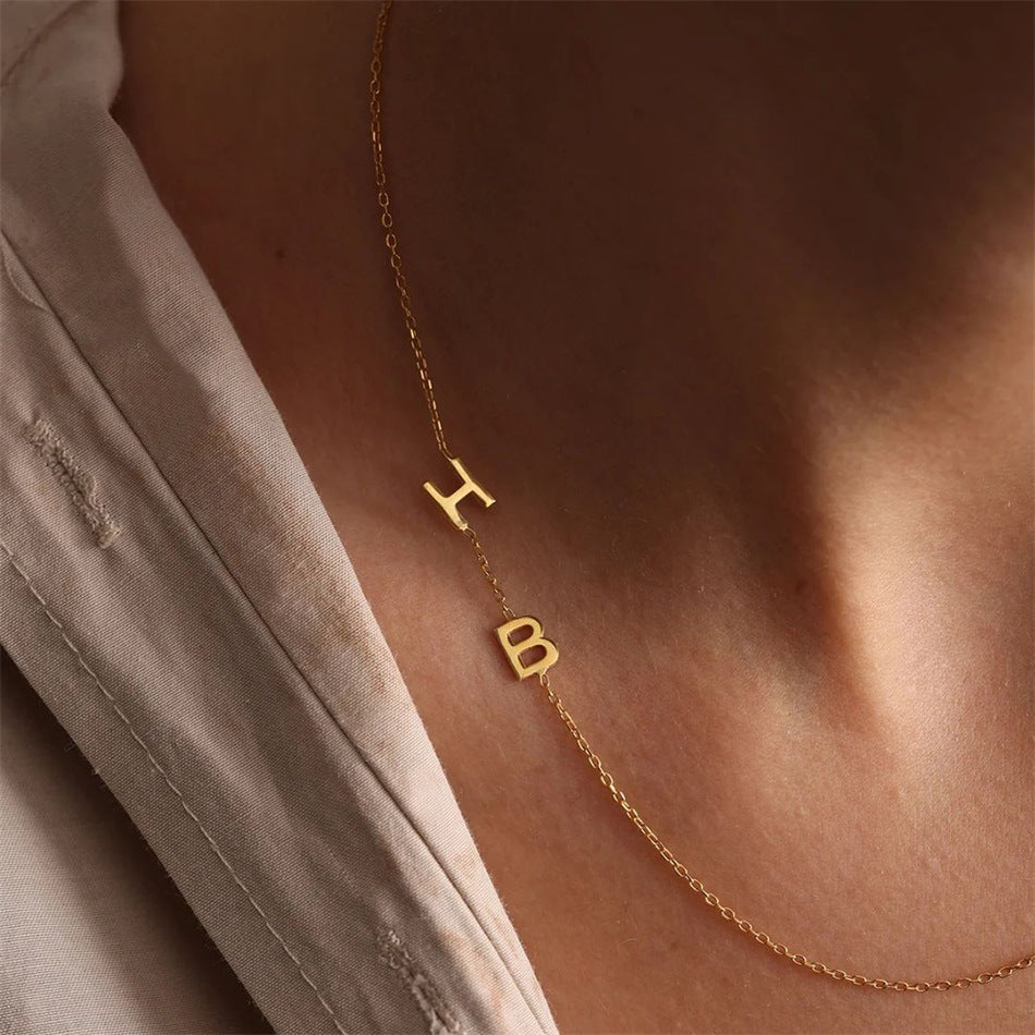 Collier personnalisé avec lettres en bloc