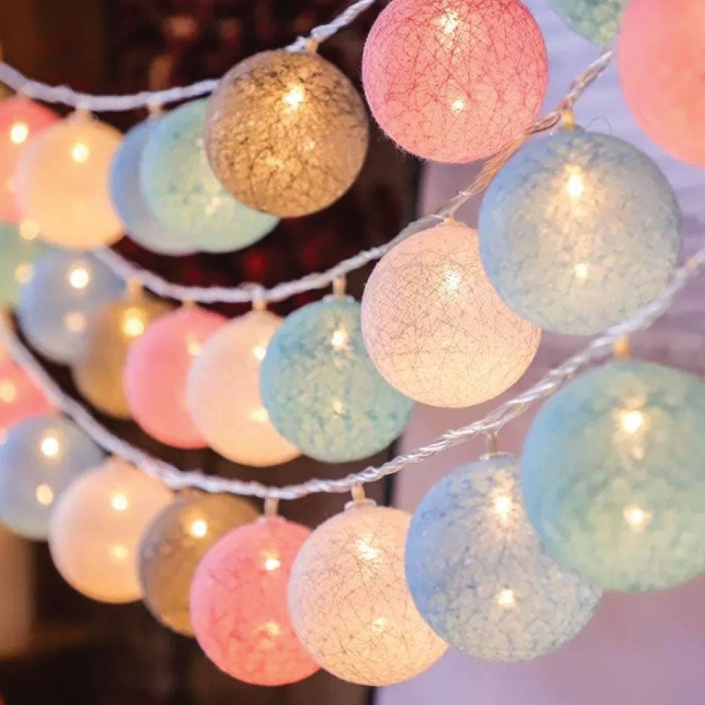 Pom Pom String Lights